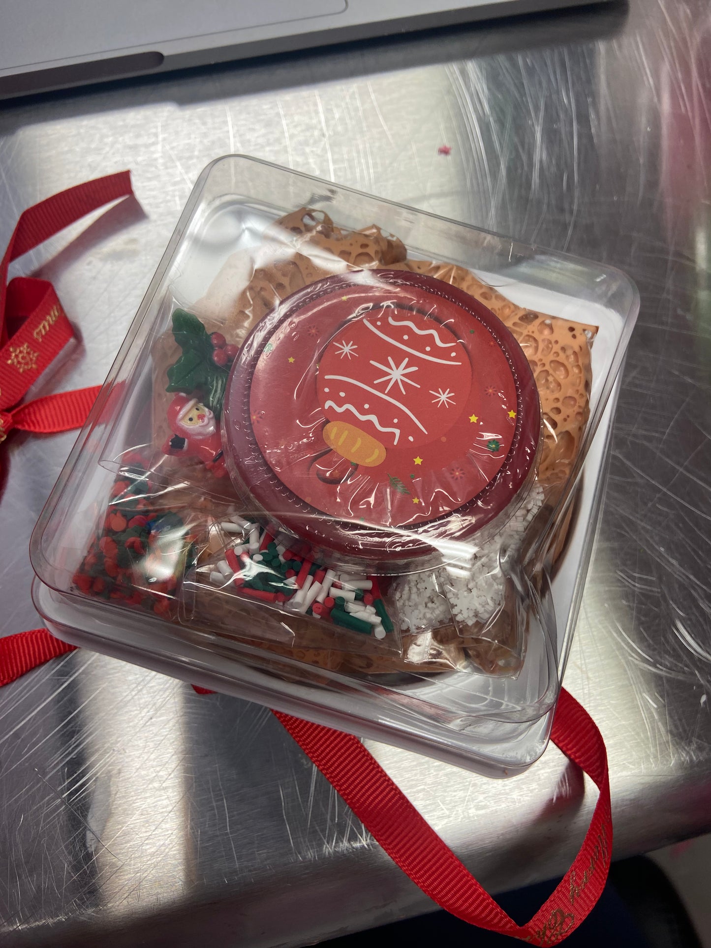Red Christmas Cookies DIY Slime Kit